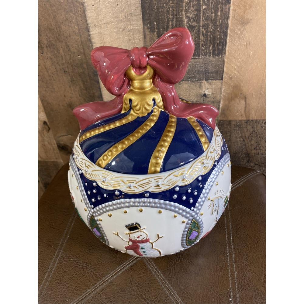 JCPenney Christmas Cookie Jar With Bow Top Christmas Trees Angels Gold Trim Vtg